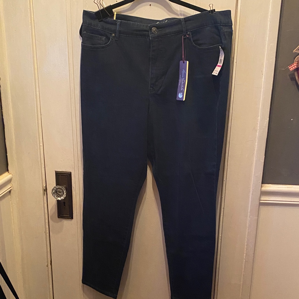 Gloria Vanderbilt”Jessa”Curvy Skinny Fit Ankle Length Mid-Rise Jeans, New W/Tags